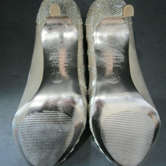 Adrianna Papell Flair Platino Jimmy Net Heels 5.5 - Picture 6 of 6